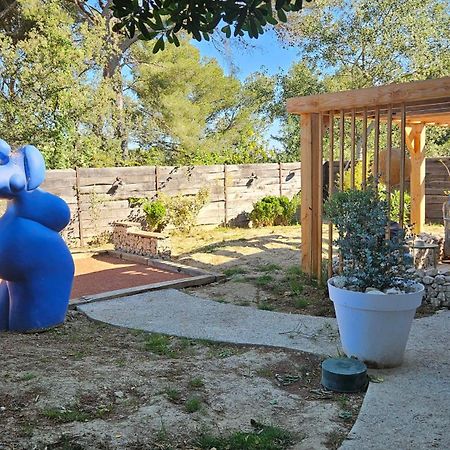 La Maison Bleue Saint-Mitre-les-Remparts Dış mekan fotoğraf